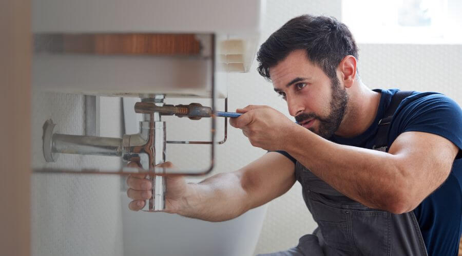 Sink pipe leak repair in Chaparral, NM
